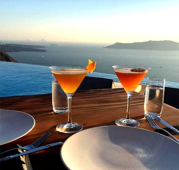 Cavo Tagoo Santorini